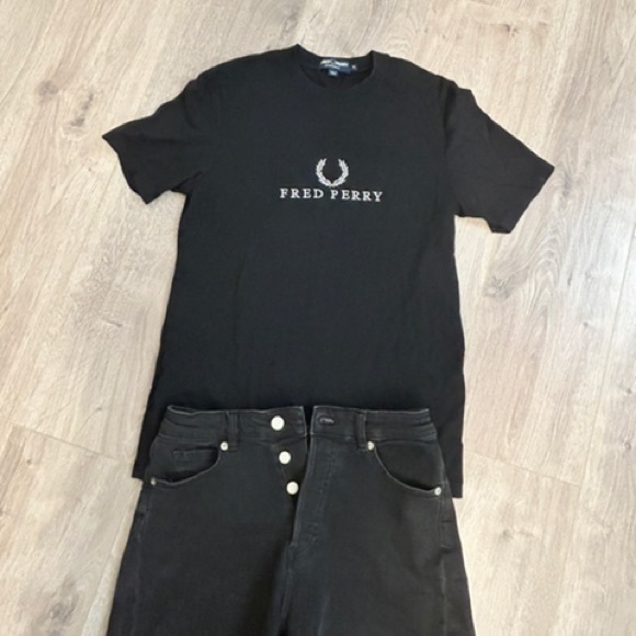 Fred Perry Top - Picture 1 of 2
